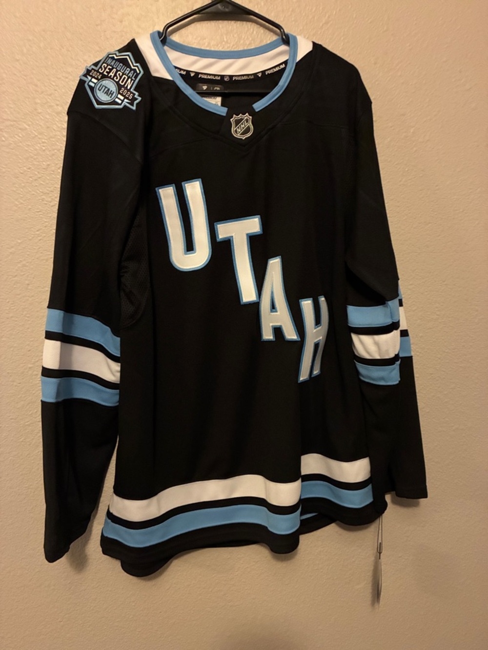 Fanatics UTAH HOCKEY CLUB Black Hockey Jersey with Light Blue & White Stripes